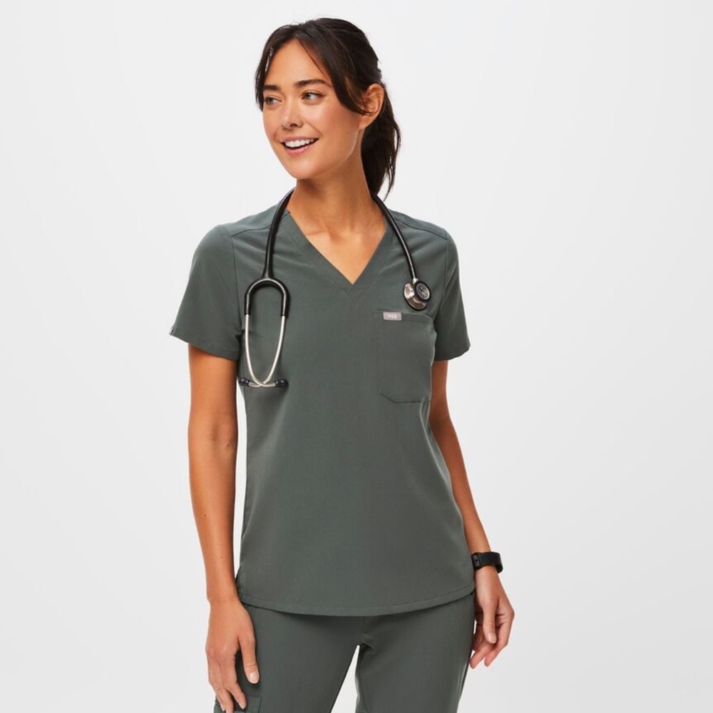 Figs Catarina one pocket scrub top
